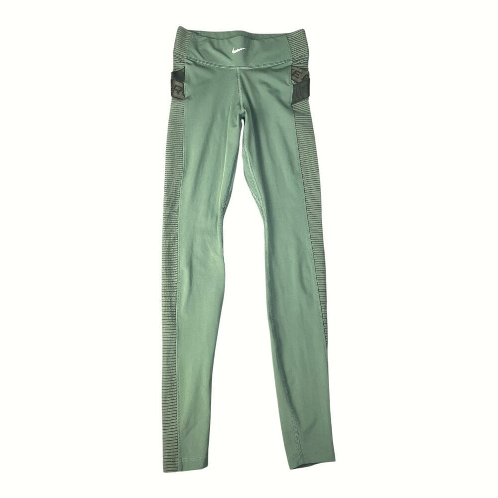 Nike Aeroadapt Women’s Small Green Athletic Leggings